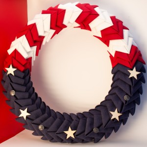 18" Military Uniform Wreath