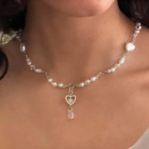 Fashionable Faux Pearl Décor Heart & Water-drop Charm Necklace